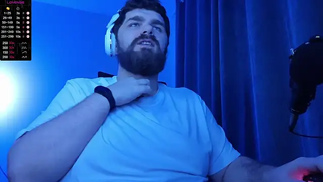 KingMarti online show from January 17, 2026, 2:49 am