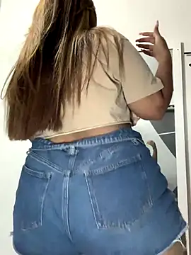 Evabigass online show from December 2, 2024, 8:44 pm