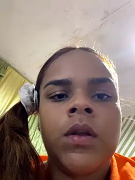 Evabigass online show from September 29, 2025, 11:09 pm