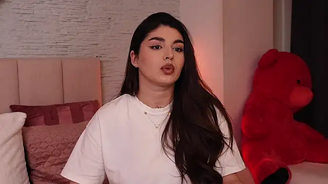 RachelSwaan online show from February 5, 2025, 10:51 am