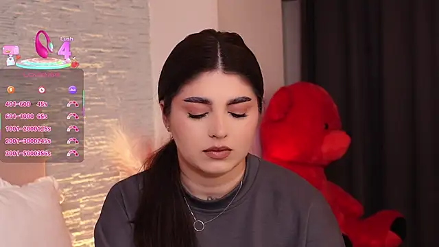 RachelSwaan online show from March 18, 2025, 4:58 am