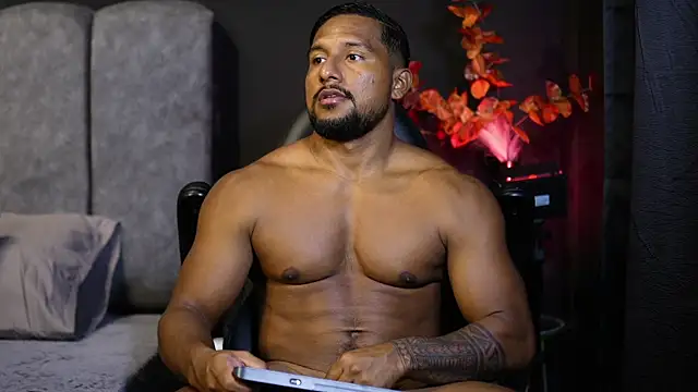 Snapshot of CallumMuscle chatting on November 7, 2025, 3:12 pm CallumMuscle online show from November 7, 2025, 3:12 pm