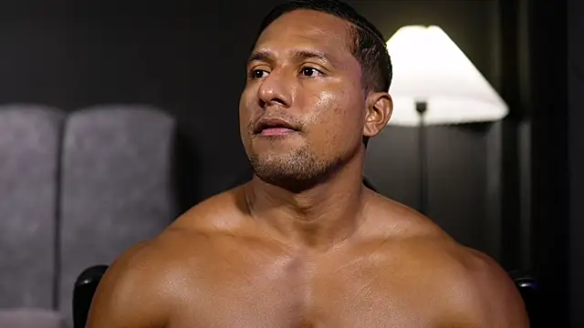 Snapshot of CallumMuscle chatting on November 29, 2025, 1:47 pm CallumMuscle online show from November 29, 2025, 1:47 pm