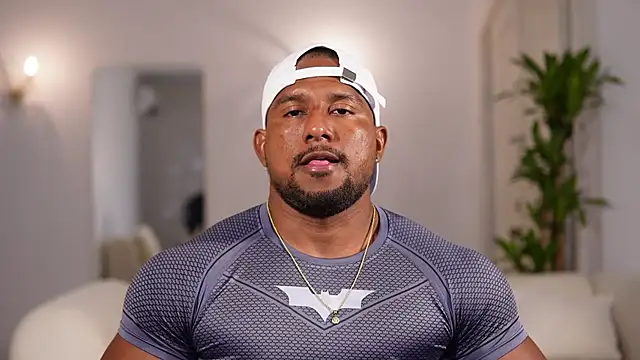 CallumMuscle online show from May 26, 2026, 11:56 pm