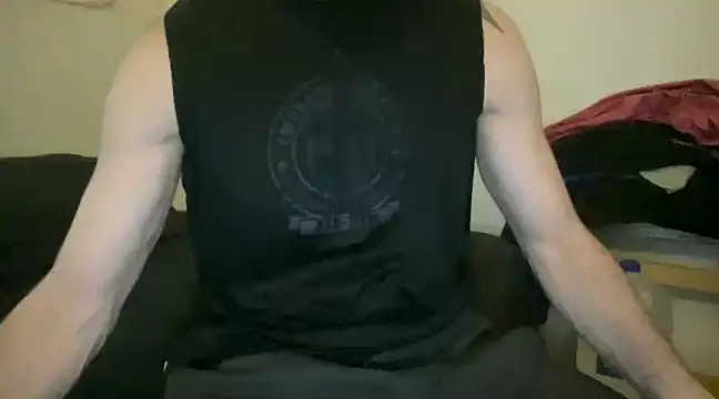 Snapshot of alphajoshkosh chatting on February 22, 2025, 1:35 pm alphajoshkosh online show from February 22, 2025, 1:35 pm