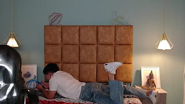 AlejooTwink online show from January 15, 2025, 8:26 pm