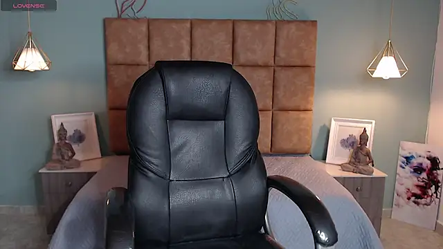 AlejooTwink online show from February 22, 2025, 1:22 am