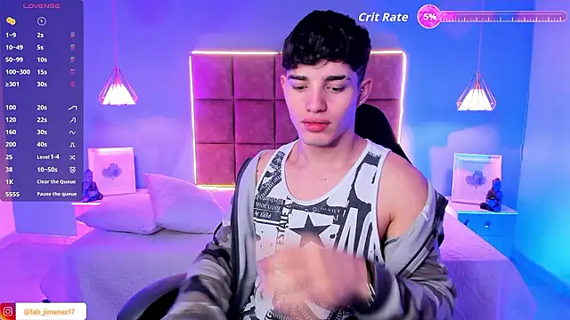 AlejooTwink online show from February 19, 2026, 2:18 am