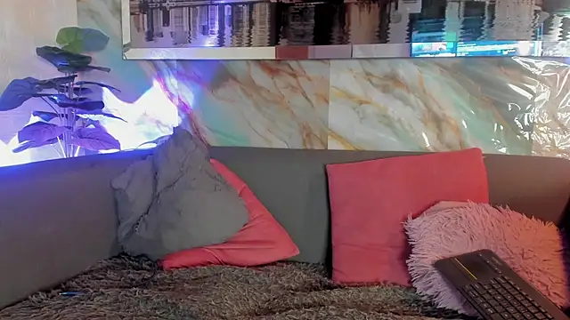 Snapshot of Layla_707 chatting on March 14, 2025, 2:53 am Layla 707 online show from March 14, 2025, 2:53 am