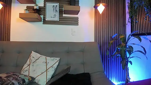 Snapshot of Layla_707 chatting on March 20, 2025, 3:23 am Layla 707 online show from March 20, 2025, 3:23 am