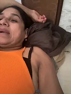 siri duque online show from November 6, 2025, 2:29 pm