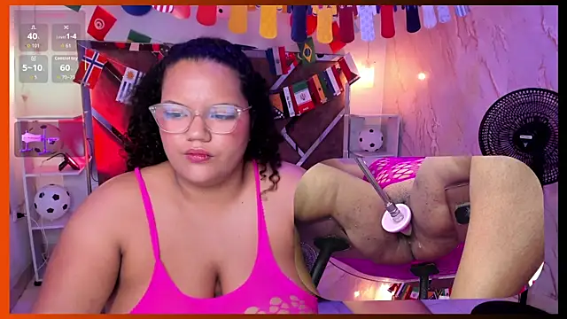 MhiaRey online show from July 2, 2026, 1:28 pm