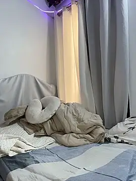 Leo bunny hot online show from November 29, 2025, 7:17 pm