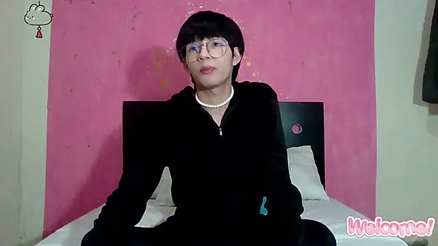 Snapshot of seung_vinblue chatting on January 14, 2025, 12:35 pm seung vinblue online show from January 14, 2025, 12:35 pm