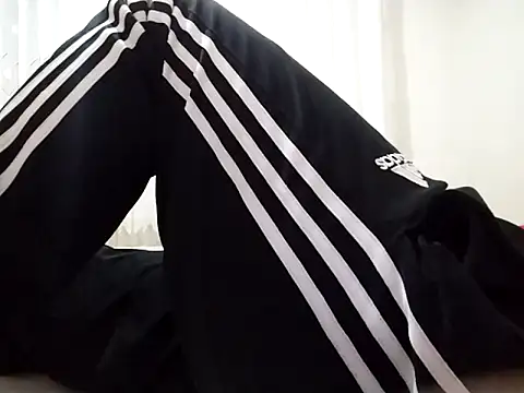 Snapshot of kopgelhadi chatting on February 8, 2026, 8:23 pm kopgelhadi online show from February 8, 2026, 8:23 pm