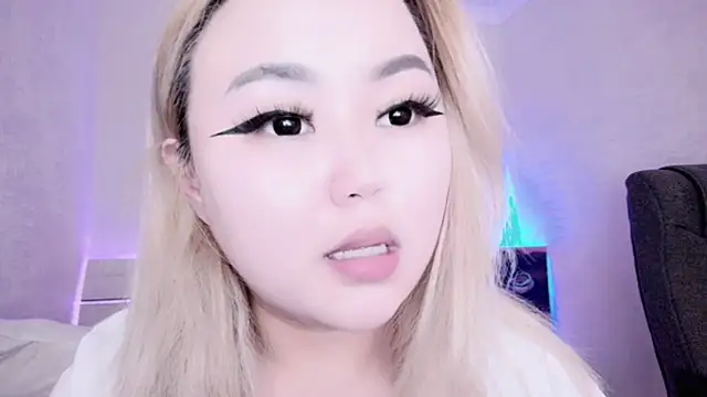 amelia sunlight online show from December 11, 2024, 8:50 pm