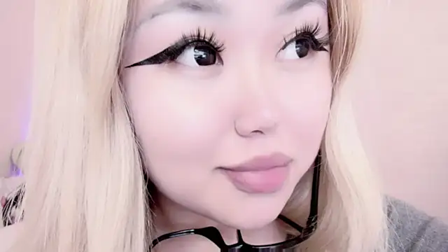 amelia sunlight online show from February 22, 2025, 3:23 am