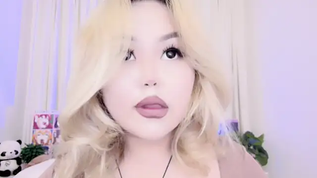 amelia sunlight online show from March 17, 2025, 1:14 am