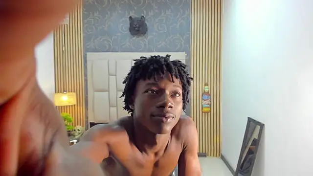 chimi88 online show from October 31, 2025, 11:33 am