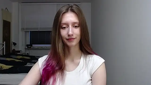 LUNA delight online show from November 17, 2025, 6:30 am