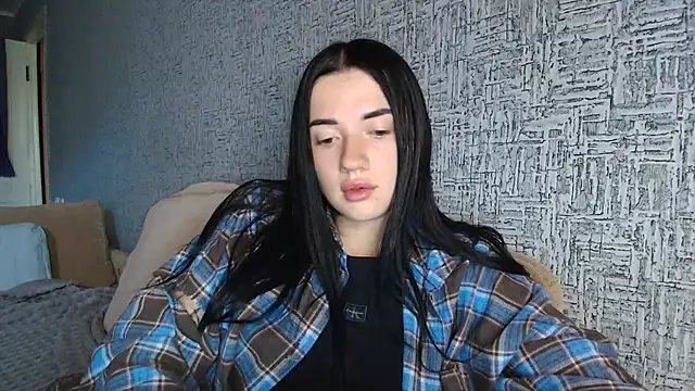 Liana diva online show from May 29, 2026, 9:51 am