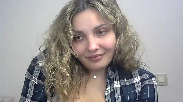 Snapshot of Iskor_ka chatting on January 13, 2025, 5:44 pm Iskor ka online show from January 13, 2025, 5:44 pm