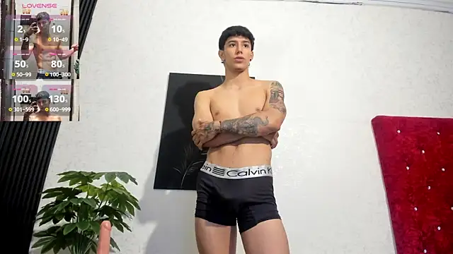 Snapshot of Cristopher23_ chatting on February 9, 2025, 8:02 pm Cristopher23 online show from February 9, 2025, 8:02 pm