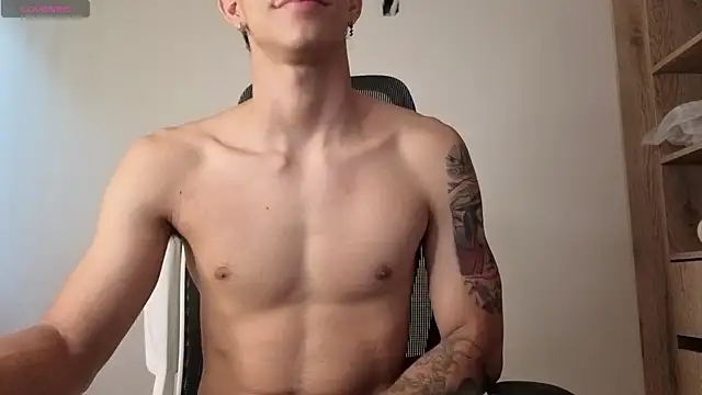 Snapshot of Cristopher23_ chatting on October 3, 2025, 12:57 pm Cristopher23 online show from October 3, 2025, 12:57 pm