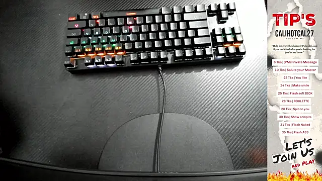 Calihotcaliente277 online show from October 4, 2025, 11:30 am