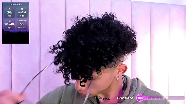 Snapshot of AkazaBoy_ chatting on September 24, 2025, 8:23 pm AkazaBoy online show from September 24, 2025, 8:23 pm
