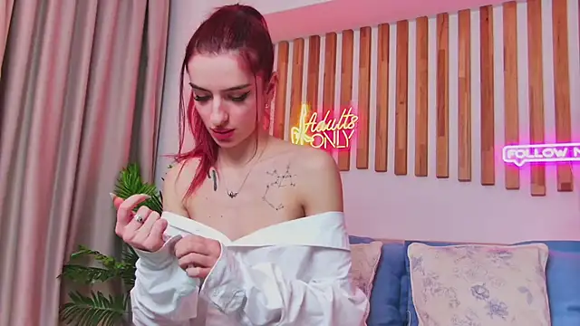 CassieFox  online show from January 10, 2026, 7:15 pm