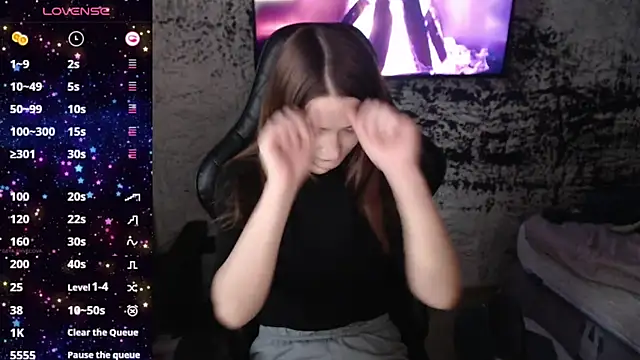 Snapshot of PamelaYoun chatting on November 20, 2025, 12:05 pm PamelaYoun online show from November 20, 2025, 12:05 pm