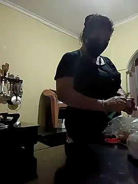 Snapshot of Punjabi_beauty123 chatting on March 20, 2025, 1:37 pm Punjabi beauty123 online show from March 20, 2025, 1:37 pm