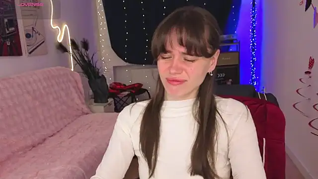 Emillias online show from February 25, 2026, 8:02 am