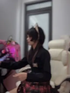 RassieRaph online show from October 24, 2025, 7:32 pm