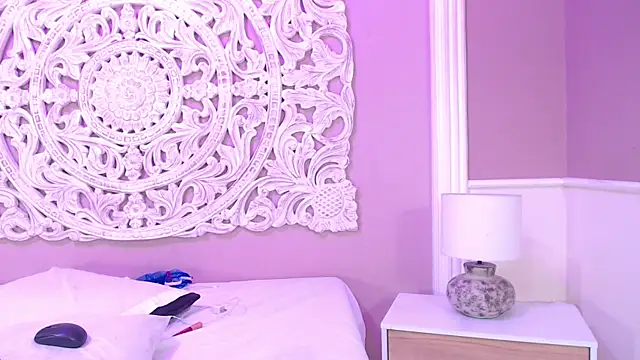 SamanthaPierce online show from December 31, 2024, 12:00 am