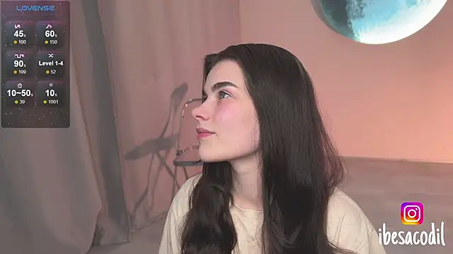 adriana allien online show from July 20, 2026, 11:18 pm