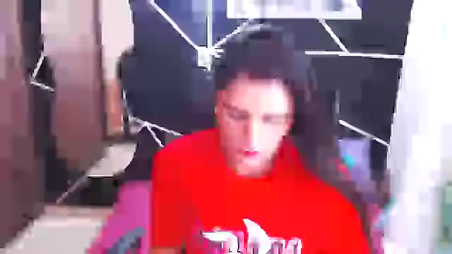 LUCY LI online show from January 18, 2025, 6:21 pm