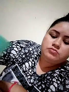 Snapshot of Kiara_Anjo22 chatting on December 3, 2024, 11:02 pm Kiara Anjo22 online show from December 3, 2024, 11:02 pm