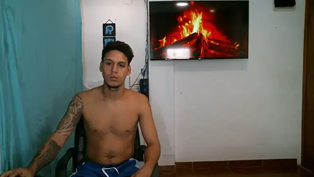 JacobandChloee online show from March 30, 2026, 9:38 pm