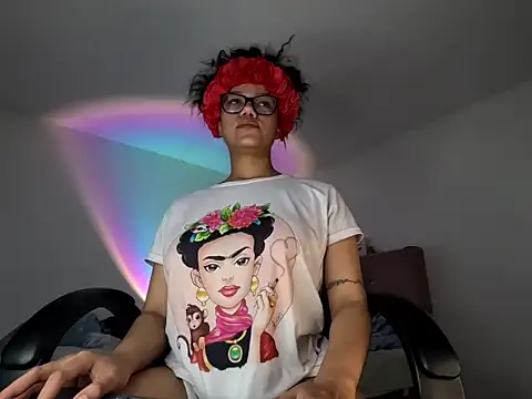 Ale xandra online show from October 27, 2025, 1:53 am