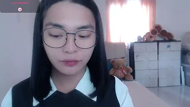 zhaviahale21 online show from August 5, 2026, 4:37 am