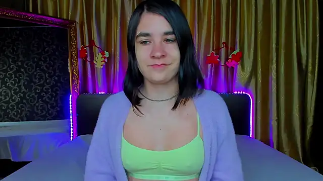  Polly Love  online show from November 20, 2025, 7:19 am