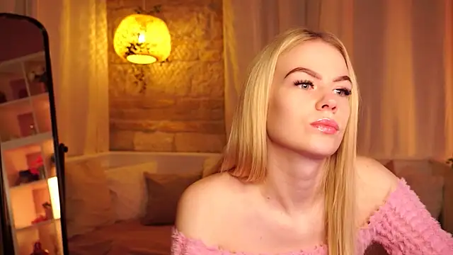 Snapshot of sn0w_barbie chatting on November 7, 2025, 9:42 am sn0w barbie online show from November 7, 2025, 9:42 am