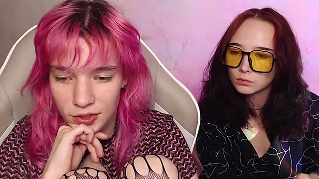 Snapshot of Robin_yourss chatting on November 2, 2025, 12:07 pm Robin yourss online show from November 2, 2025, 12:07 pm