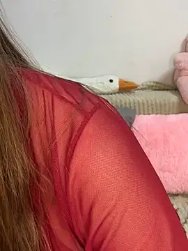 Snapshot of sweet_girl_Vr chatting on October 6, 2025, 1:08 pm sweet girl Vr online show from October 6, 2025, 1:08 pm