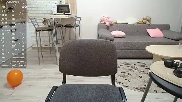 Snapshot of sweet_girl_Vr chatting on November 5, 2025, 4:23 am sweet girl Vr online show from November 5, 2025, 4:23 am