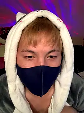 Snapshot of KEI_96 chatting on December 2, 2024, 12:40 pm KEI 96 online show from December 2, 2024, 12:40 pm