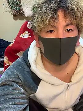 Snapshot of KEI_96 chatting on March 3, 2026, 1:06 pm KEI 96 online show from March 3, 2026, 1:06 pm