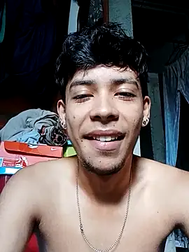 Snapshot of Elputas chatting on September 10, 2025, 3:56 pm Elputas online show from September 10, 2025, 3:56 pm